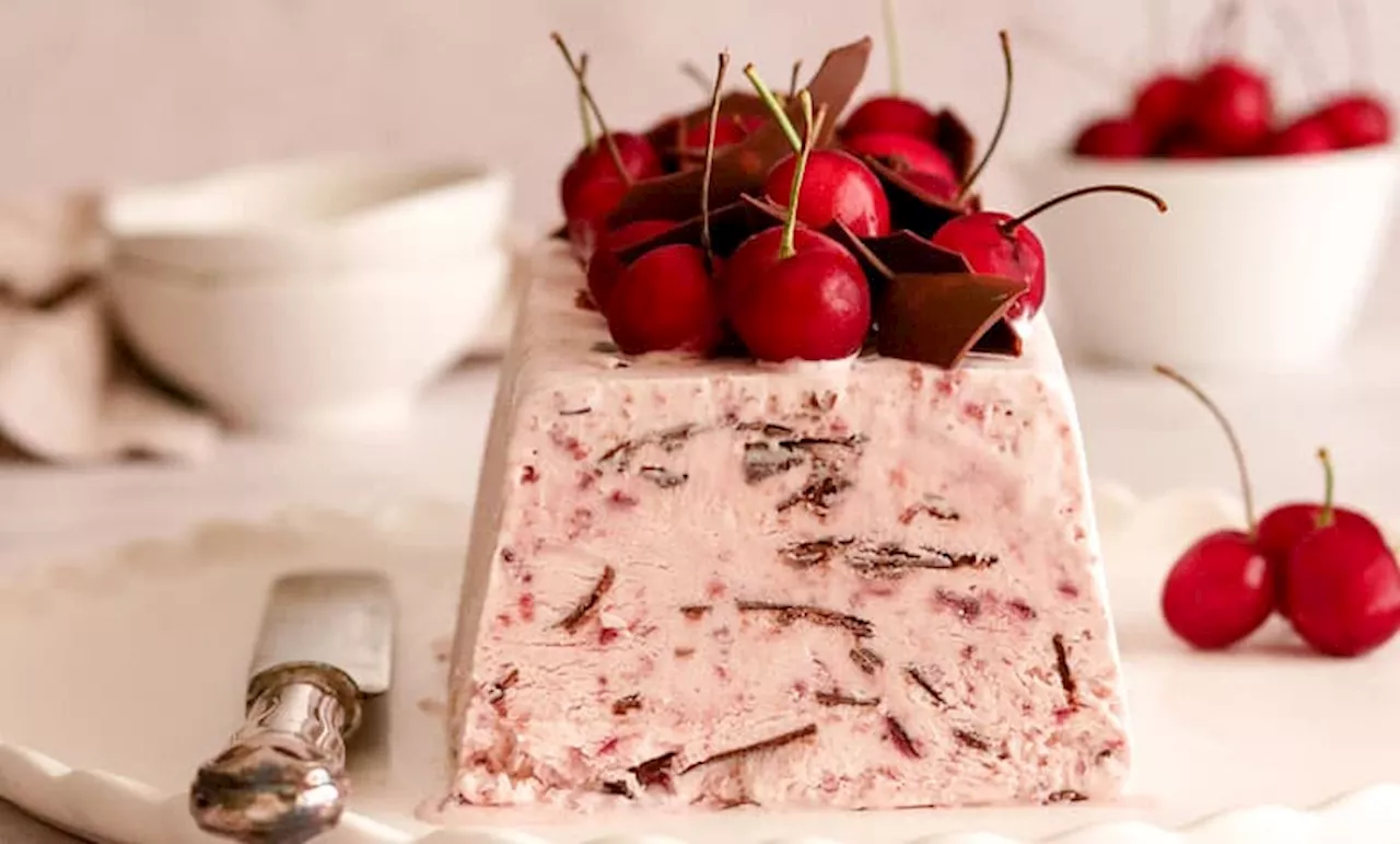 Impress Without Stress: Cherries and Dark Chocolate Ice Cream Cake