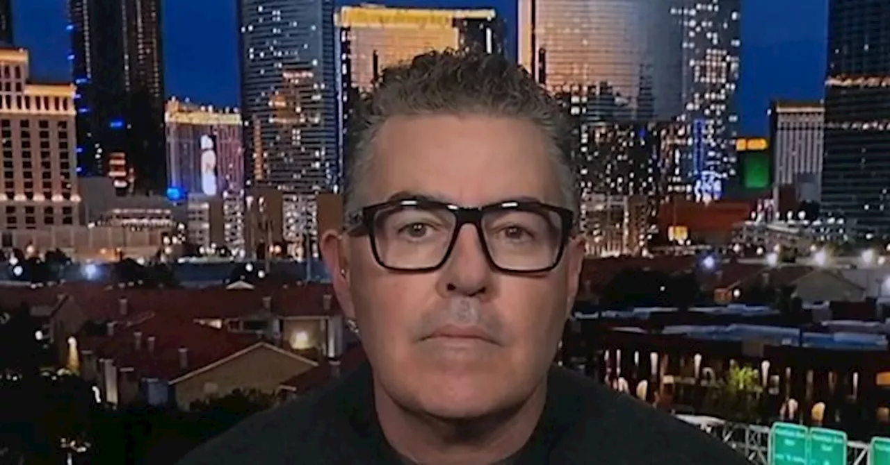 Comedian Adam Carolla Blasts LA Officials Over Wildfires