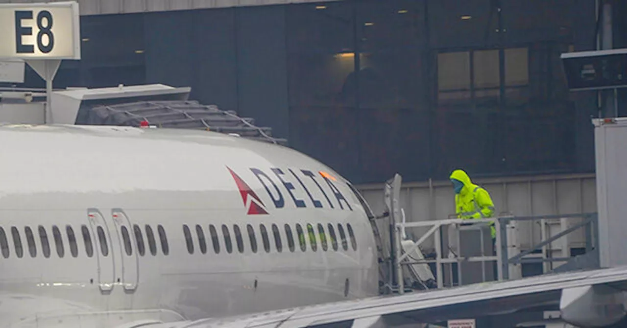 Delta Air Lines Plane Evacuated at Atlanta Airport After Engine Fire