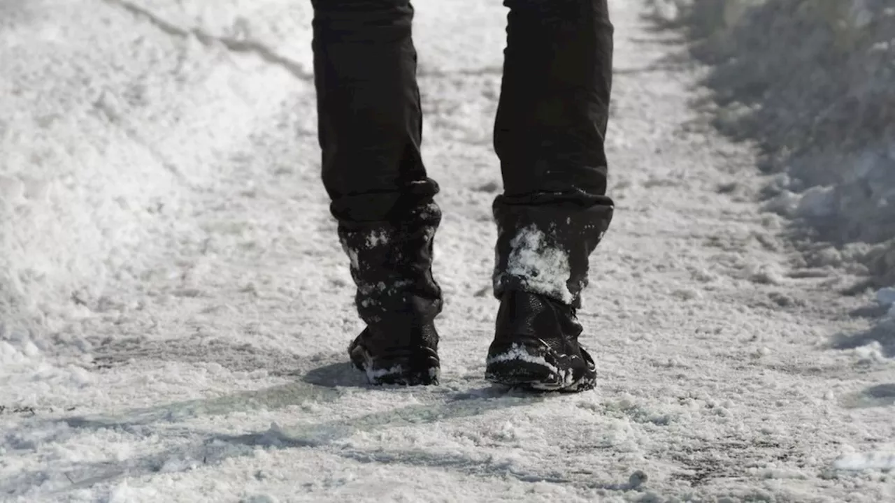 Sturzgefahr im Winter: Orthopäde gibt Tipps zur Sicherheit