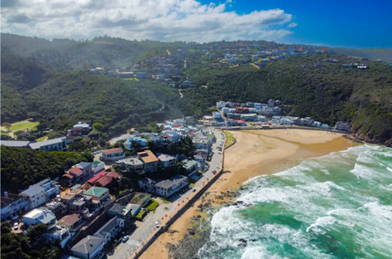 Two Children Saved from Rip Current by Good Samaritans and Lifeguards in Herolds Bay