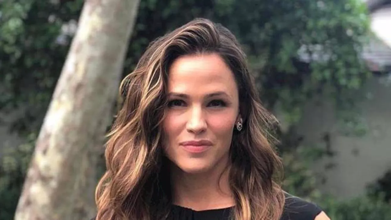 Jennifer Garner: «Ho perso un'amica negli incendi in California, non è scappata in tempo»