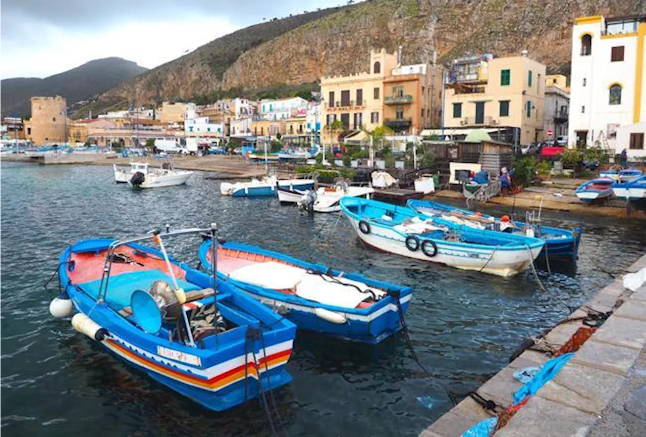 Mondello, un gioiello siciliano che non dorme mai