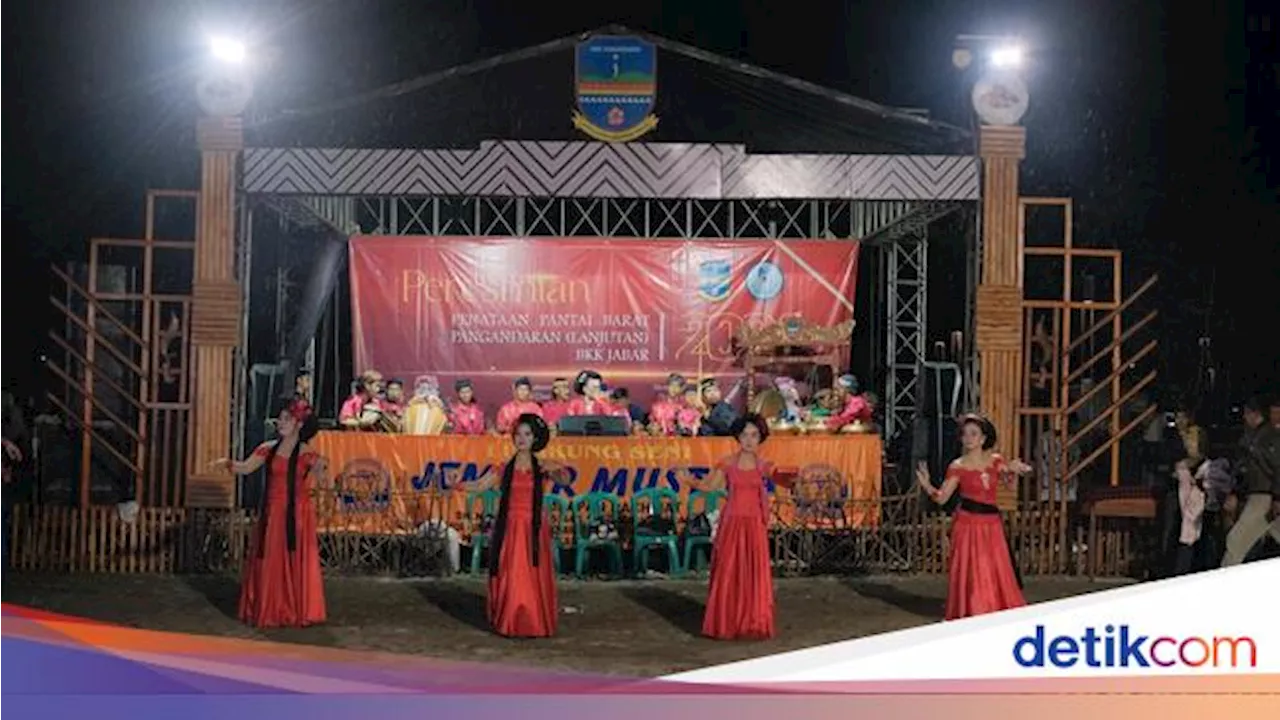 Tari Ronggeng Amen: Seni Tradisional Pangandaran