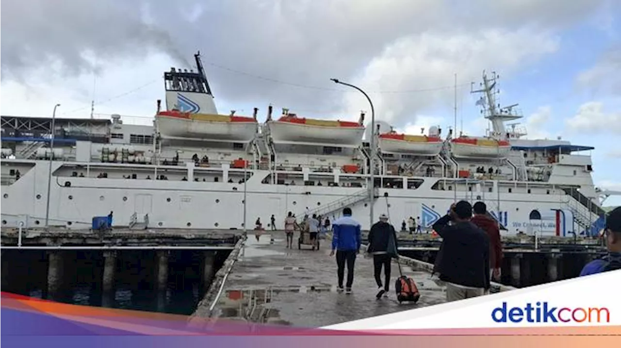 Pelni Catat Ada Sekitar 551 Ribu Orang Naik Kapal di Libur Nataru