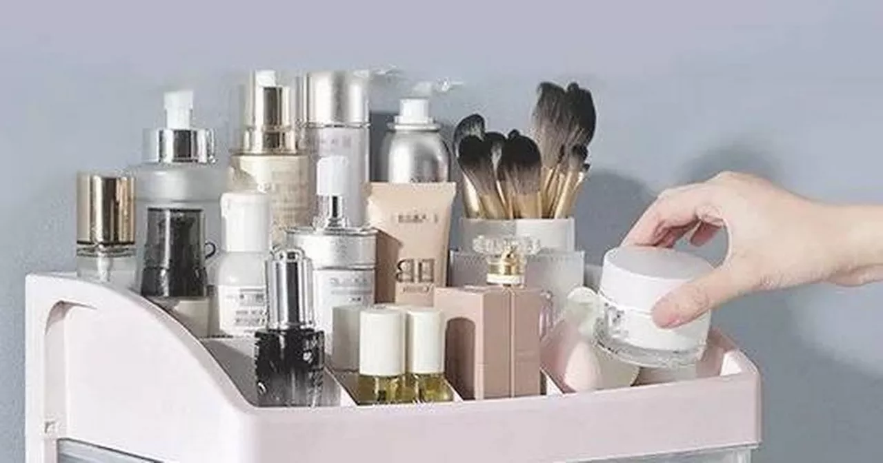 Debenhams Beauty Organiser See Huge Price Slash in January Sale