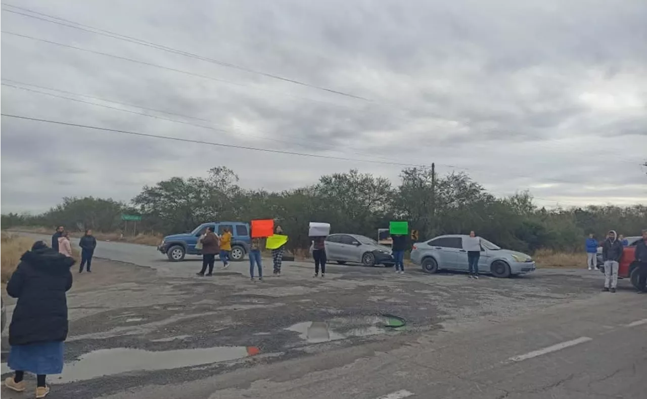 Protestan por Falta de Servicios en Tamaulipas; Cierran Carretera Federal