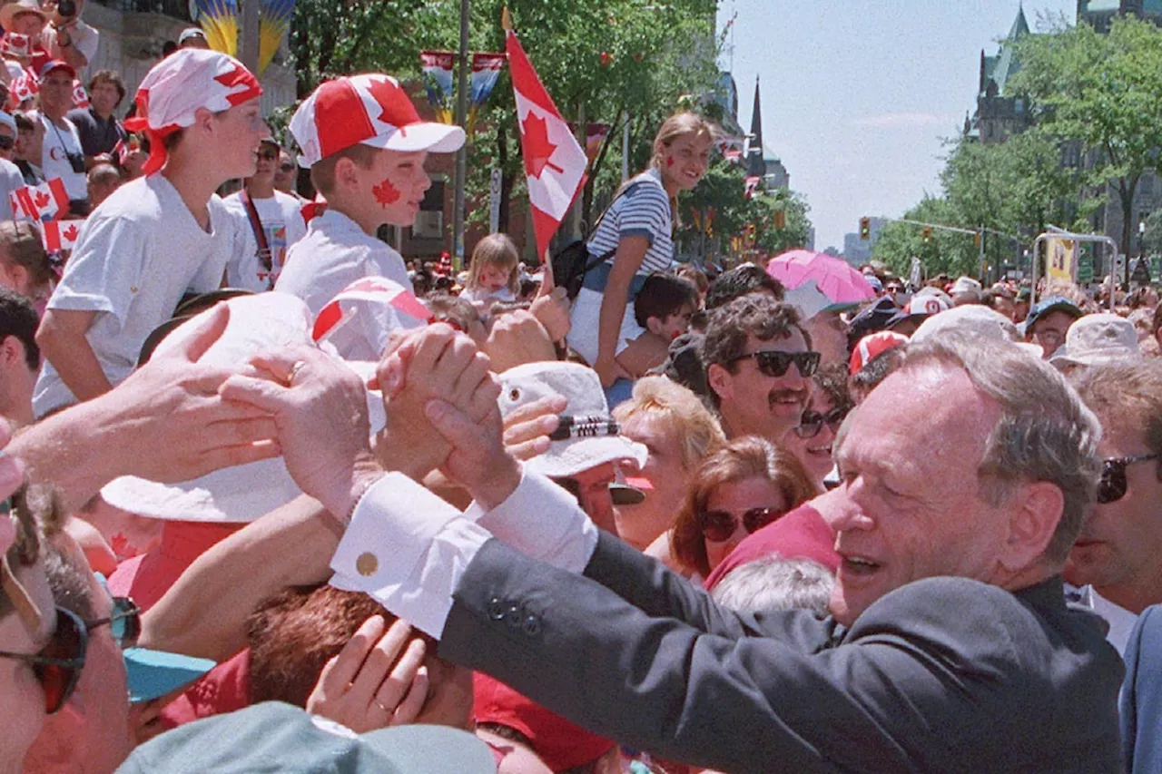 Former PM Chrétien: Trump Has Unified Canadians Like Never Before