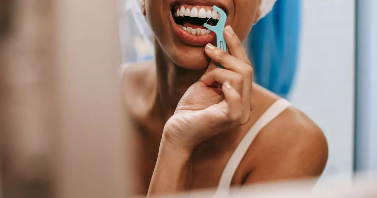 Dental Hygienist Warns Against The 1 Flossing Mistake We All Make