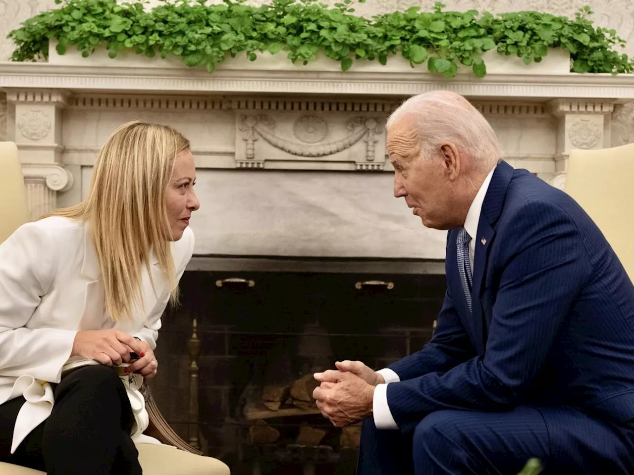 Biden chiama Meloni: 'Straordinaria collaborazione Italia-Usa'