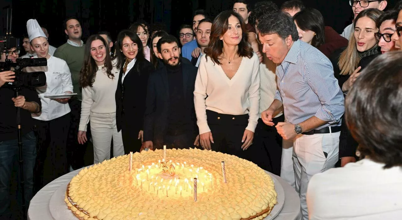 Renzi festeggia i 50 anni: 'Next' è il mio grido di battaglia