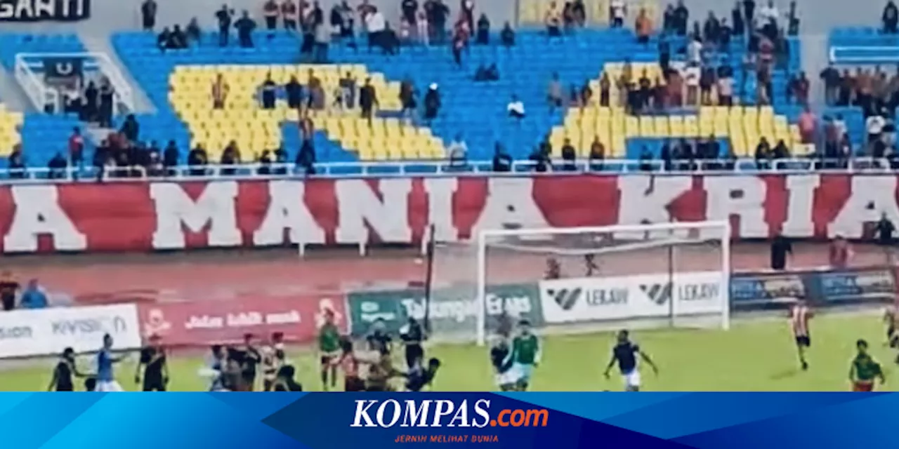 Kericuhan Deltras Vs Persibo, Pemain Kejar Wasit, Suporter Masuk Lapangan