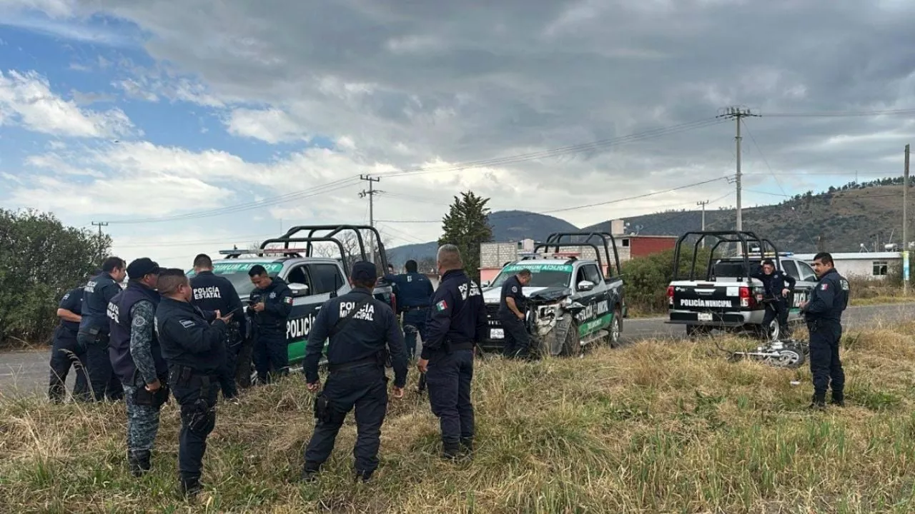 Sujeto roba con escopeta Oxxo en Tulancingo; en la huida choca contra una patrulla y lo detienen