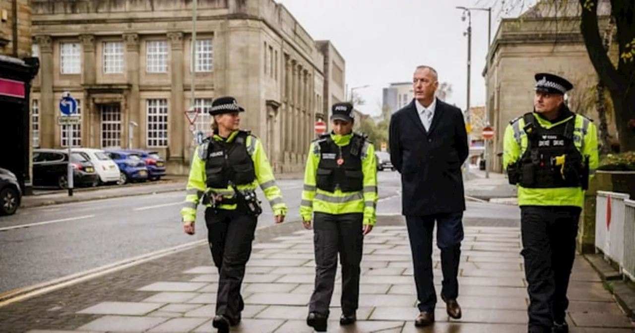 Top boss defends roads Lancashire Police's roads unit amid M65 criticism