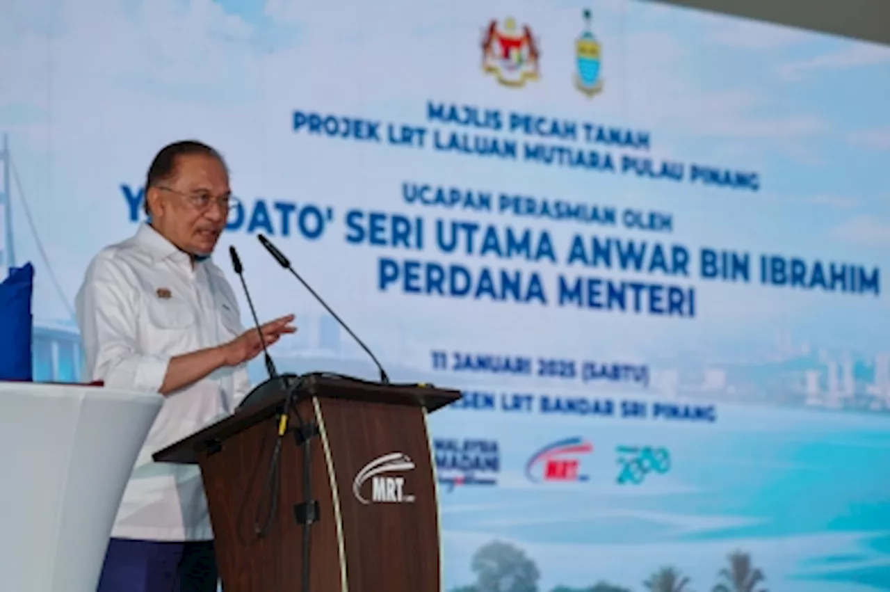 Anwar Ibrahim Urges Focus on National Development, Not Divisive Sentiments