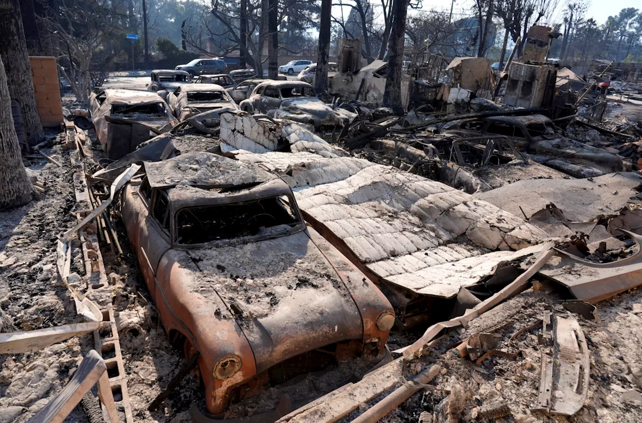 Wildfire Damage Count Includes Vehicles, Prompting Confusion