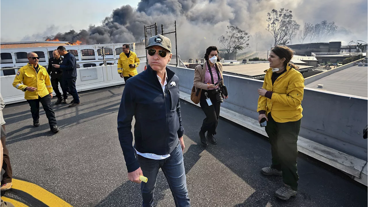 California Wildfires Expose Governance Vulnerabilities, Fuel Political Debate