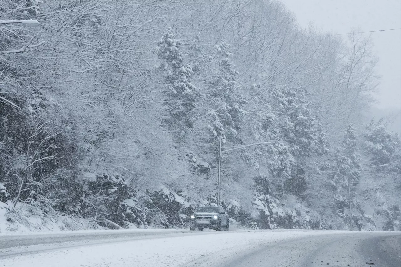 Millions Under Winter Weather Warnings as Up to 2 Feet of Snow Expected