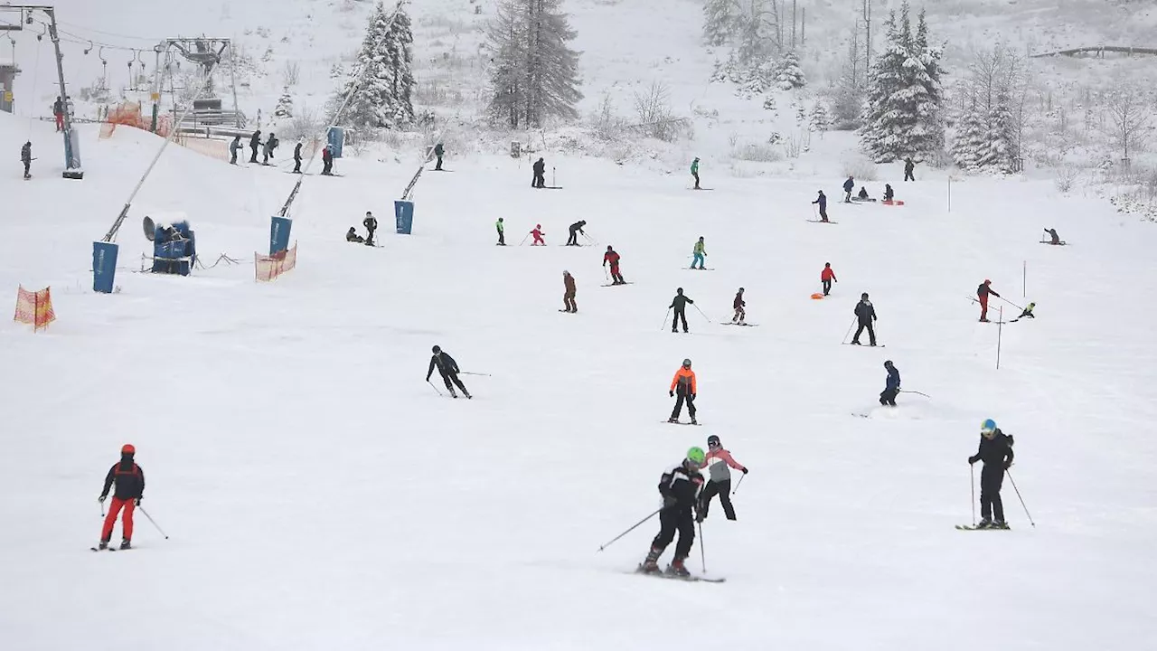 Niedersachsen & Bremen: Zahlreiche Wintersportler im Harz unterwegs