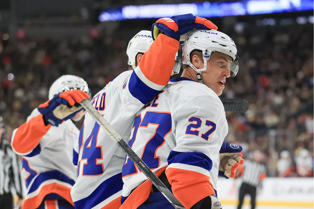 Islanders Find Their Identity in Dominating Win Over Golden Knights