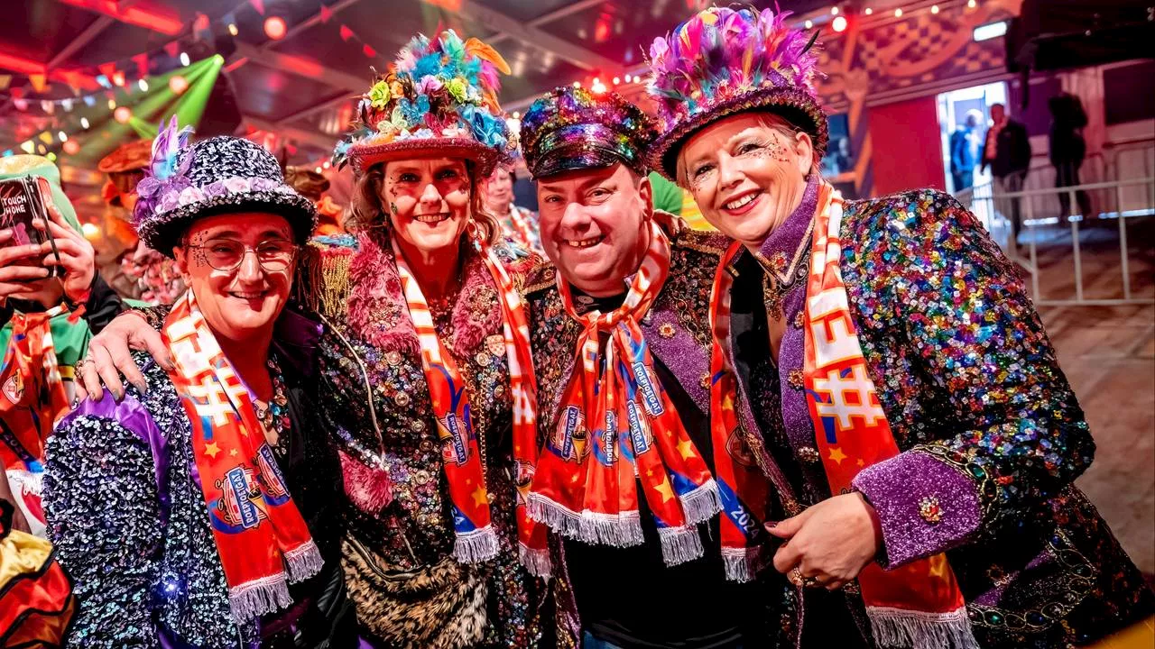 Dit zijn de kostuumtrends met carnaval dit jaar: 'Meer kleur en glitter'