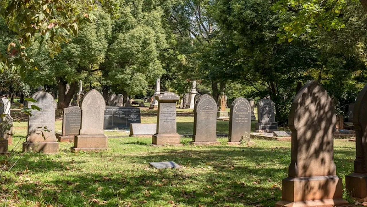 Families urged to visit relatives' graves in Joburg after floods - SABC News - Breaking news, special reports, world, business, sport coverage of all South African current events. Africa's news leader.