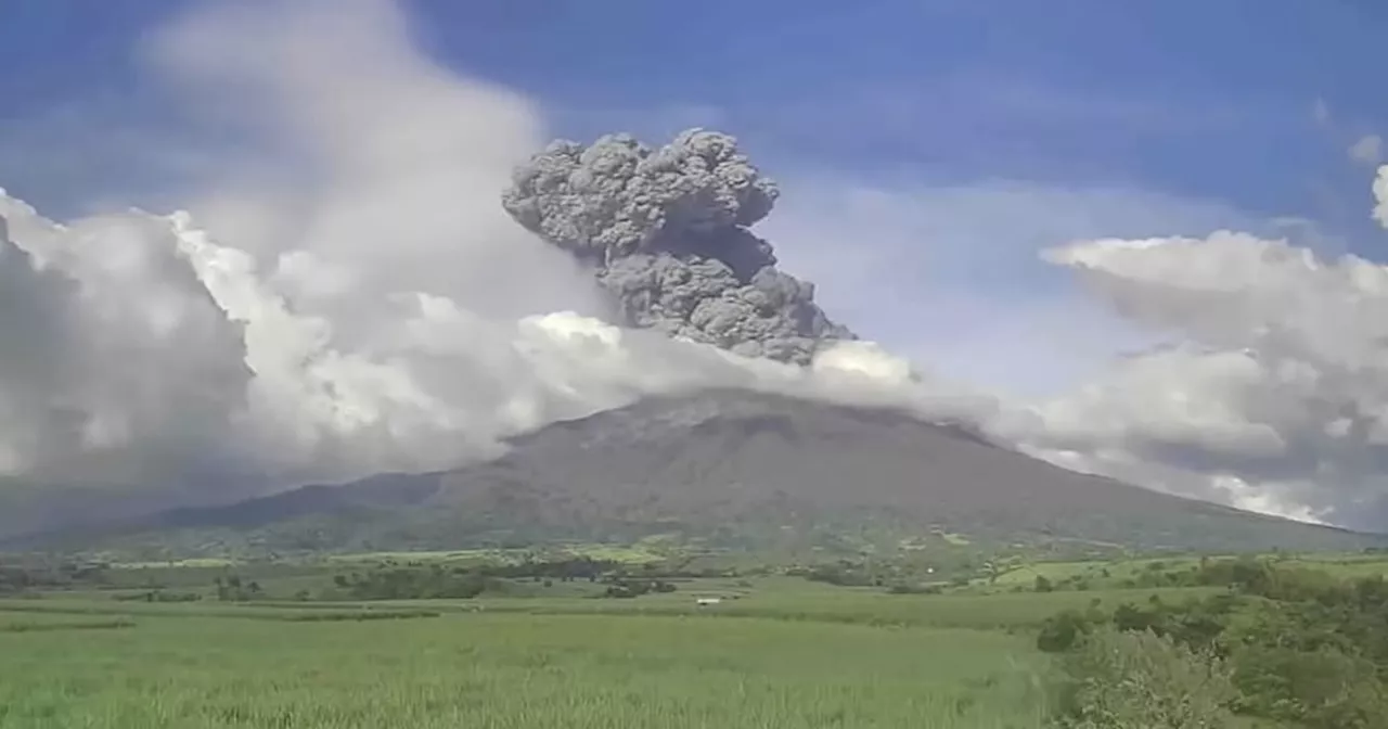 Bulkang Kanlaon posibleng mobuto, Alert Level 3 pabiling giisa