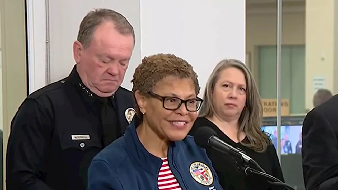 L.A. Mayor Karen Bass Glosses Over 'Differences' After Fire Chief Calls Her Out