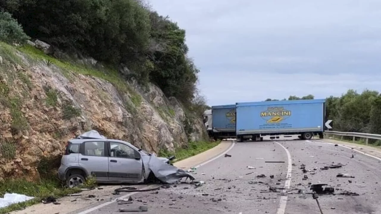 Tremendo frontale tra auto e camion: morto ragazzo di 23 anni