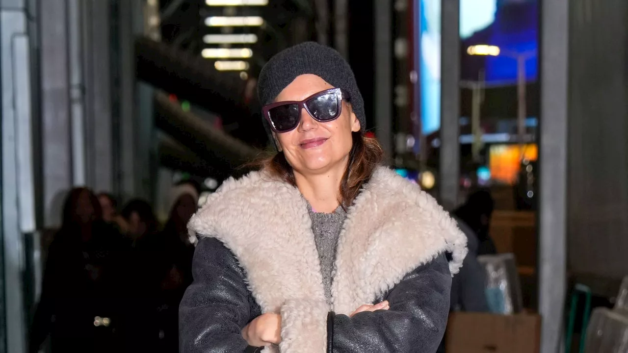 Katie Holmes' Cozy Winter Street Style