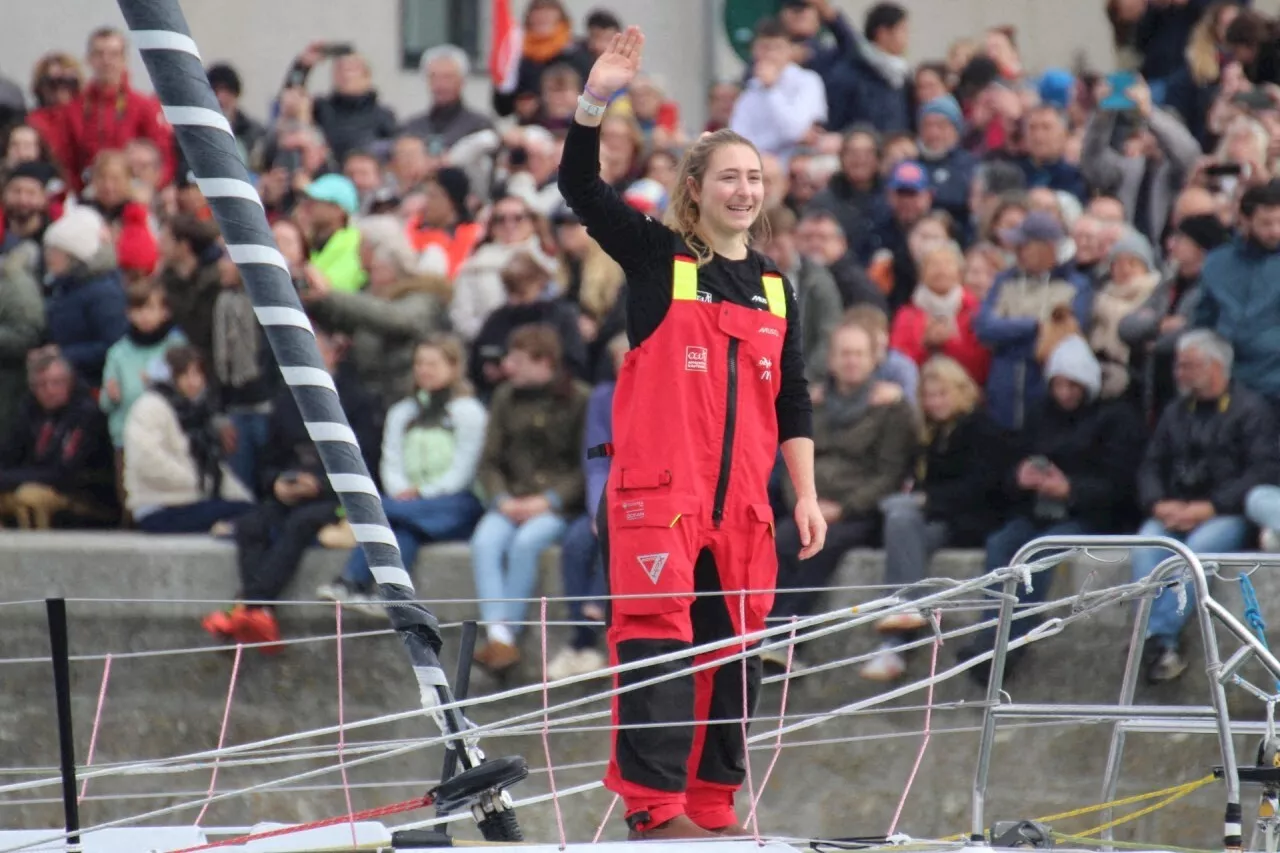 Avarie de voile pour Violette Dorange : la benjamine du Vendée Globe va être obligée de grimper au mât