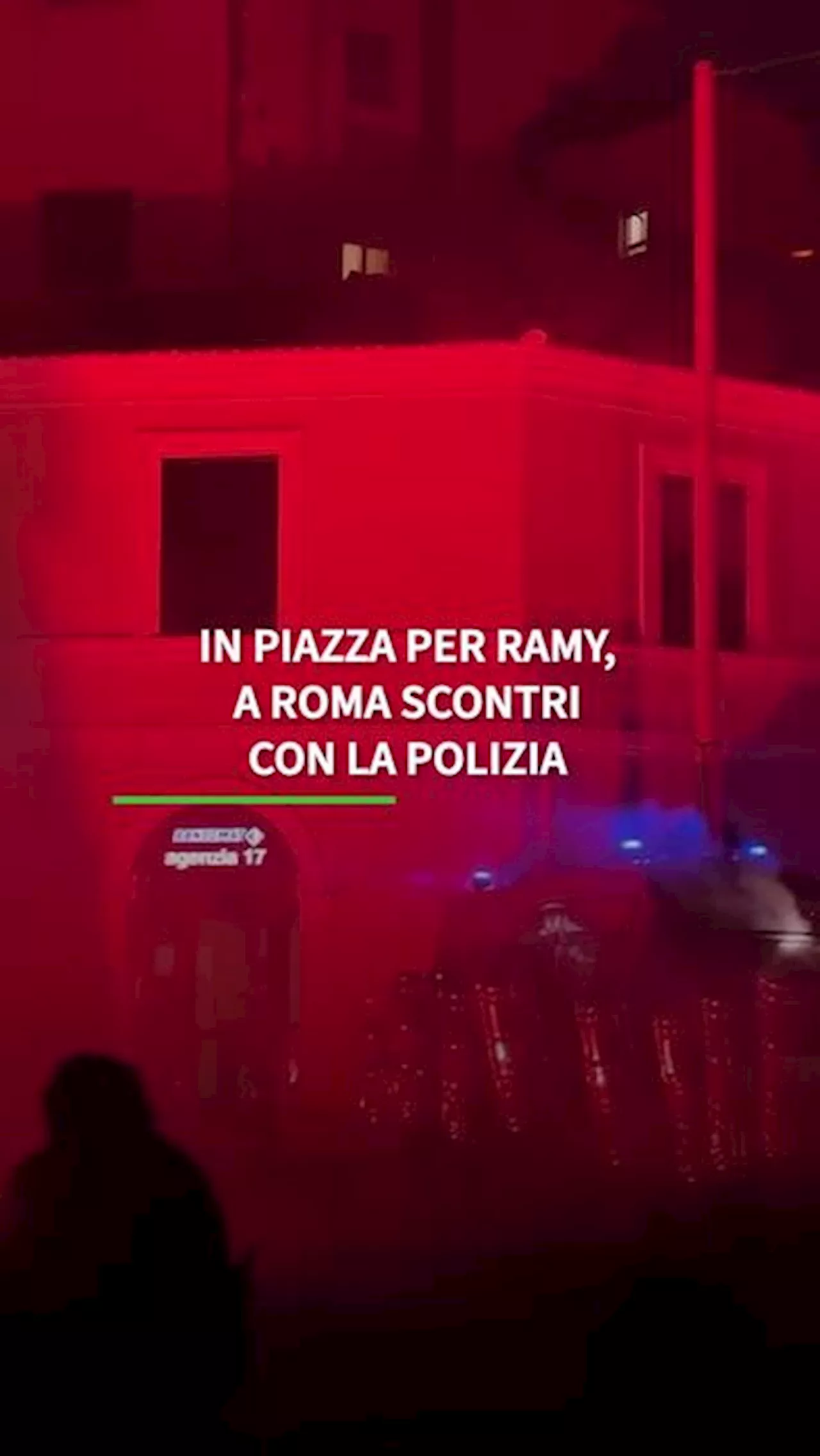 In piazza per Ramy, a Roma scontri con la polizia