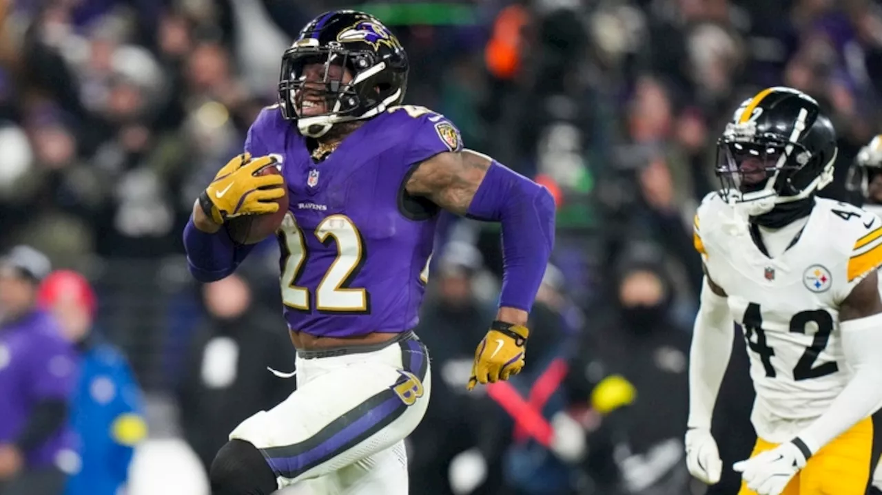 NFL playoffs: Derrick Henry stiff-arms former Tide teammate while running Ravens to victory