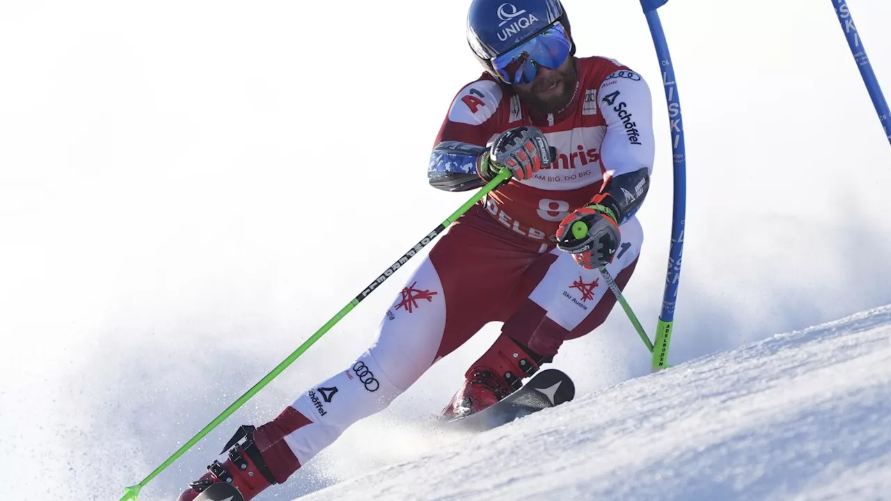 Swiss Racer Leads First Run of World Cup Giant Slalom