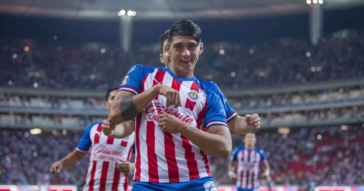 ¿Cuándo se presentará Alan Pulido a los entrenamientos con Chivas?