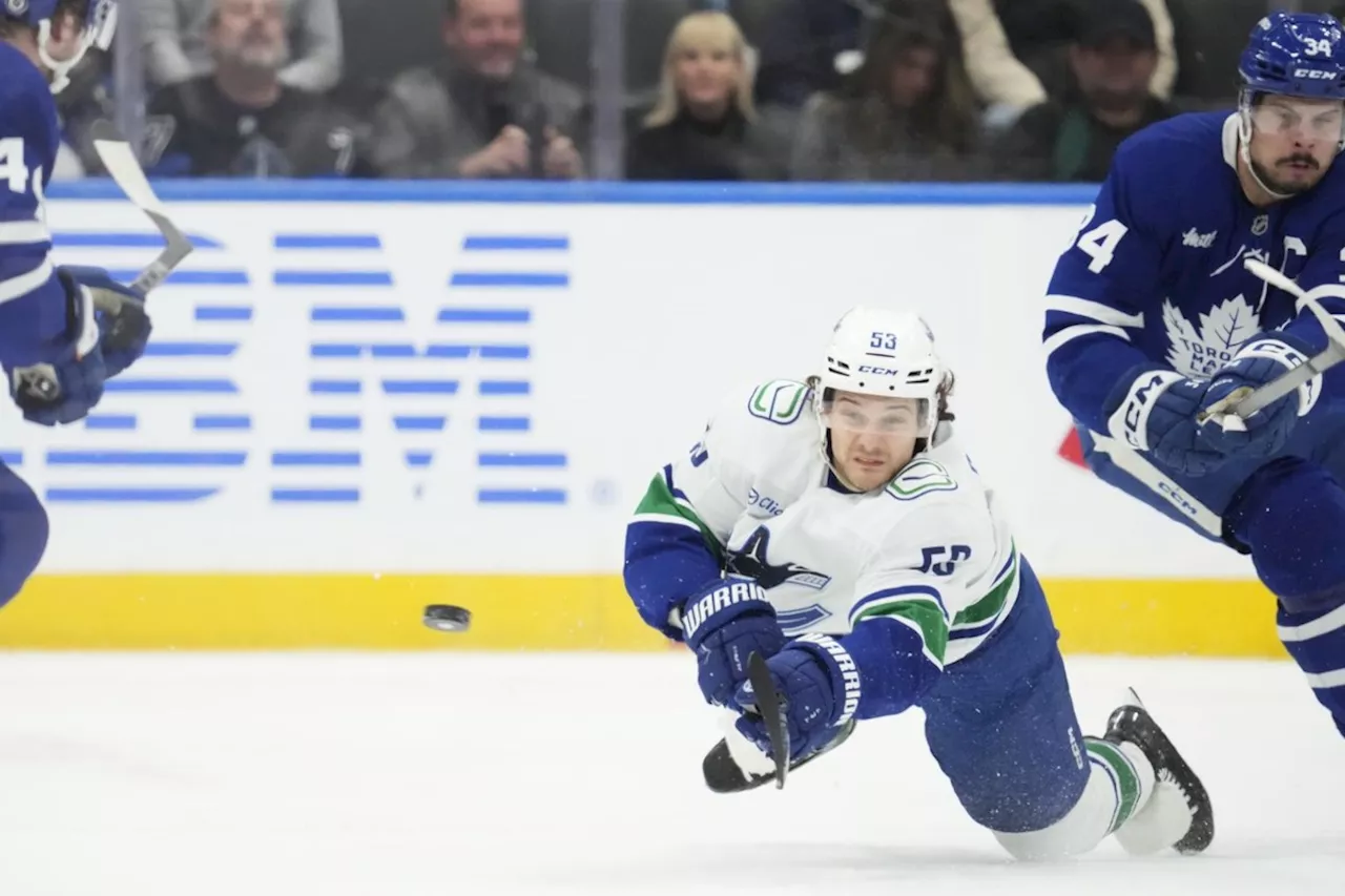 Canucks Top Maple Leafs 3-0 Despite Travel Troubles