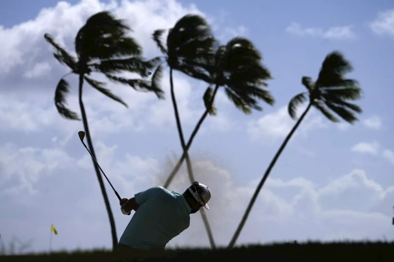 Spaun grabs one-stroke lead at Sony Open, Taylor two shots back