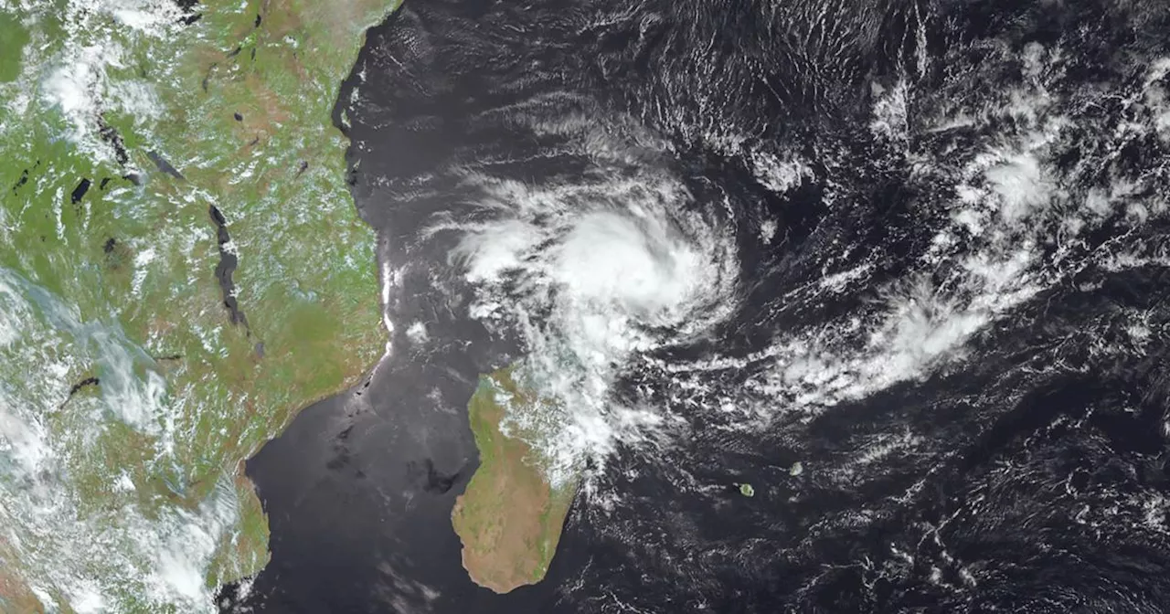 Mayotte se prépare à l'arrivée du cyclone Dikeledi