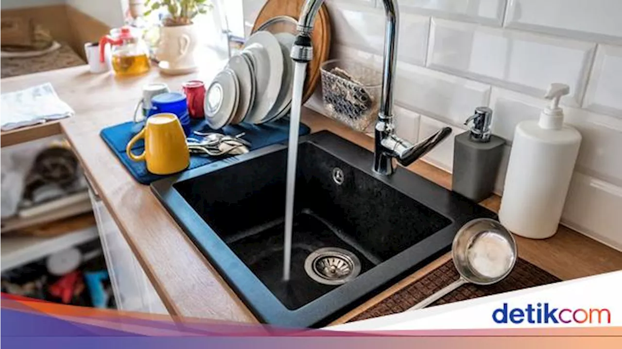 Jangan Dianggap Sepele, Ini Dampak Jika Sering Buang Air Panas ke Wastafel!