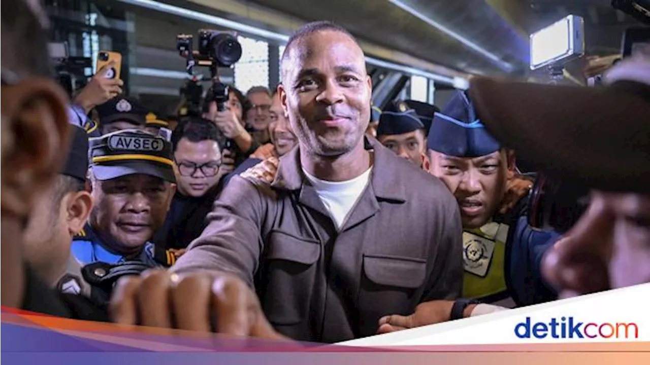 PSSI Perkenalkan Patrick Kluivert sebagai Pelatih Timnas Indonesia