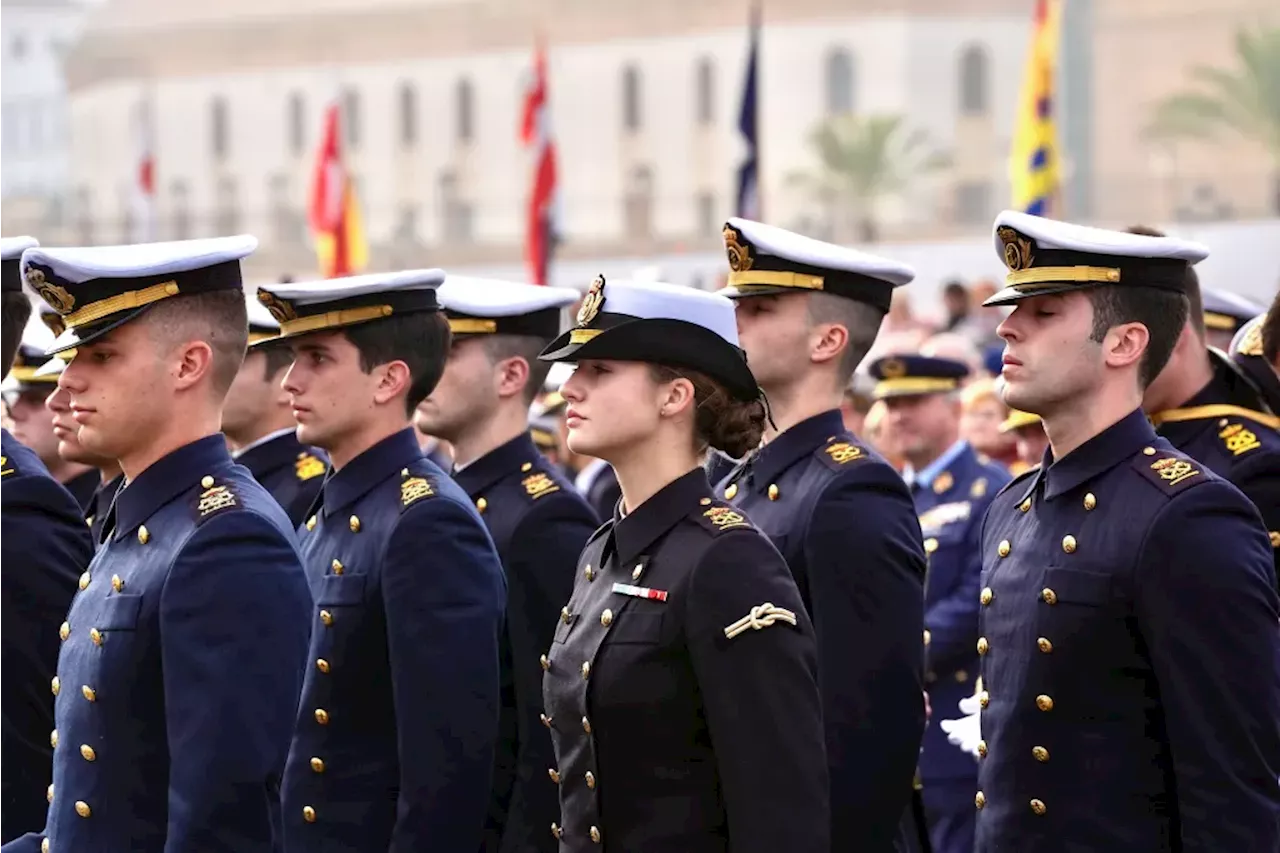 La princesa Leonor, 'una más' para sus 75 compañeros a bordo de Elcano