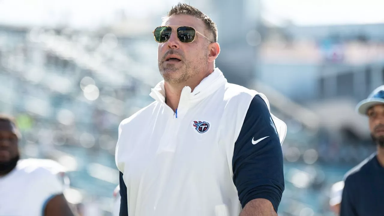 Patriots Hire Mike Vrabel as New Head Coach