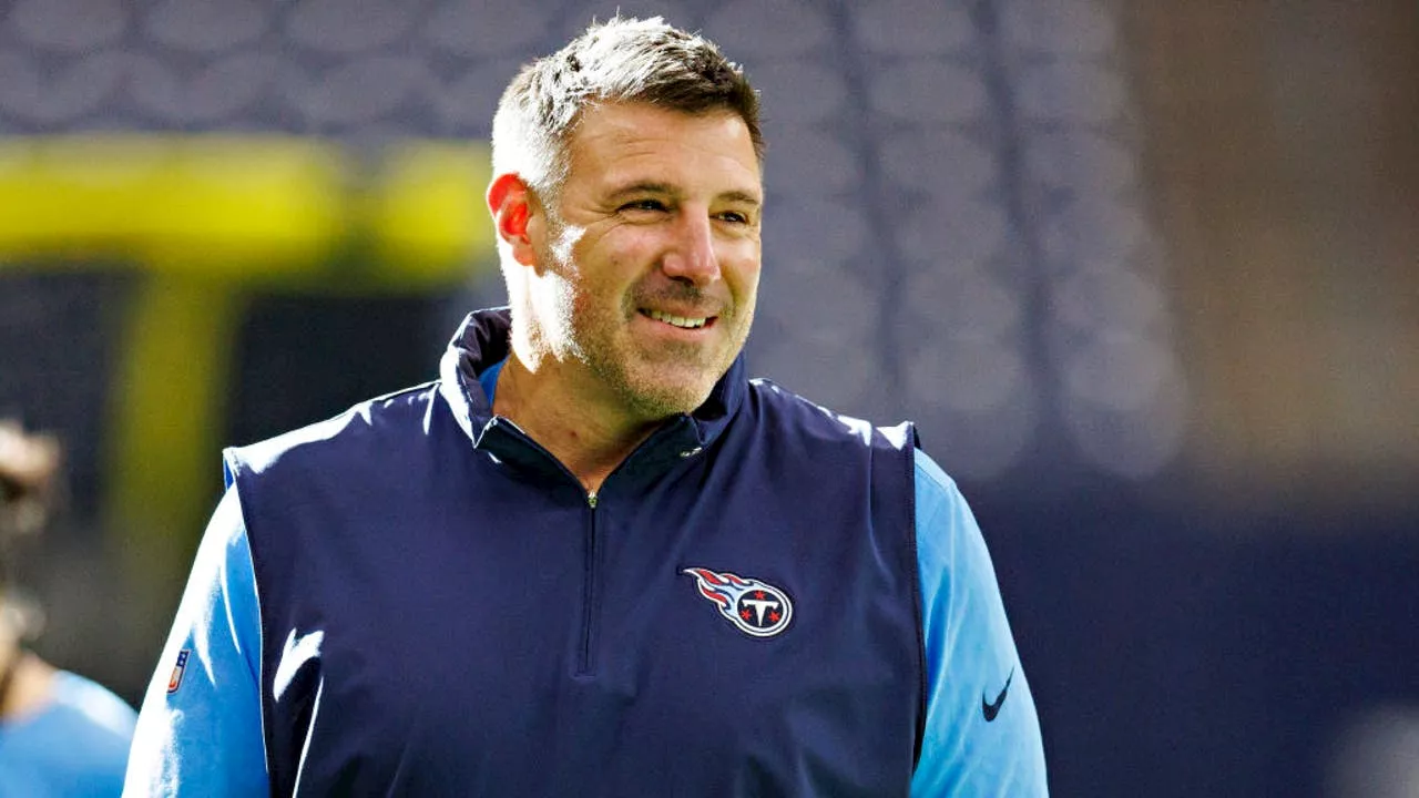 Mike Vrabel Named New Head Coach of New England Patriots