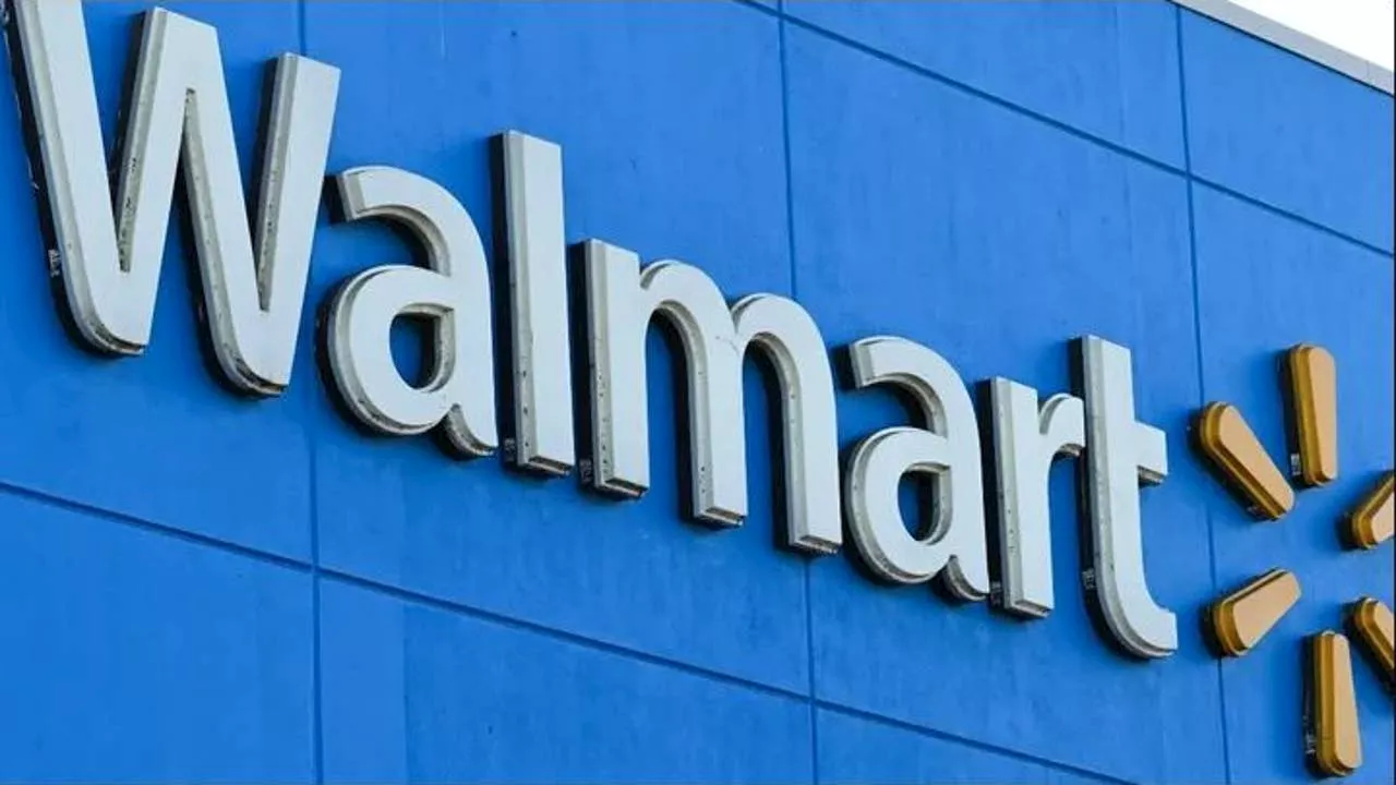 Walmart Recalls Over 12,000 Cartons of Chicken Broth