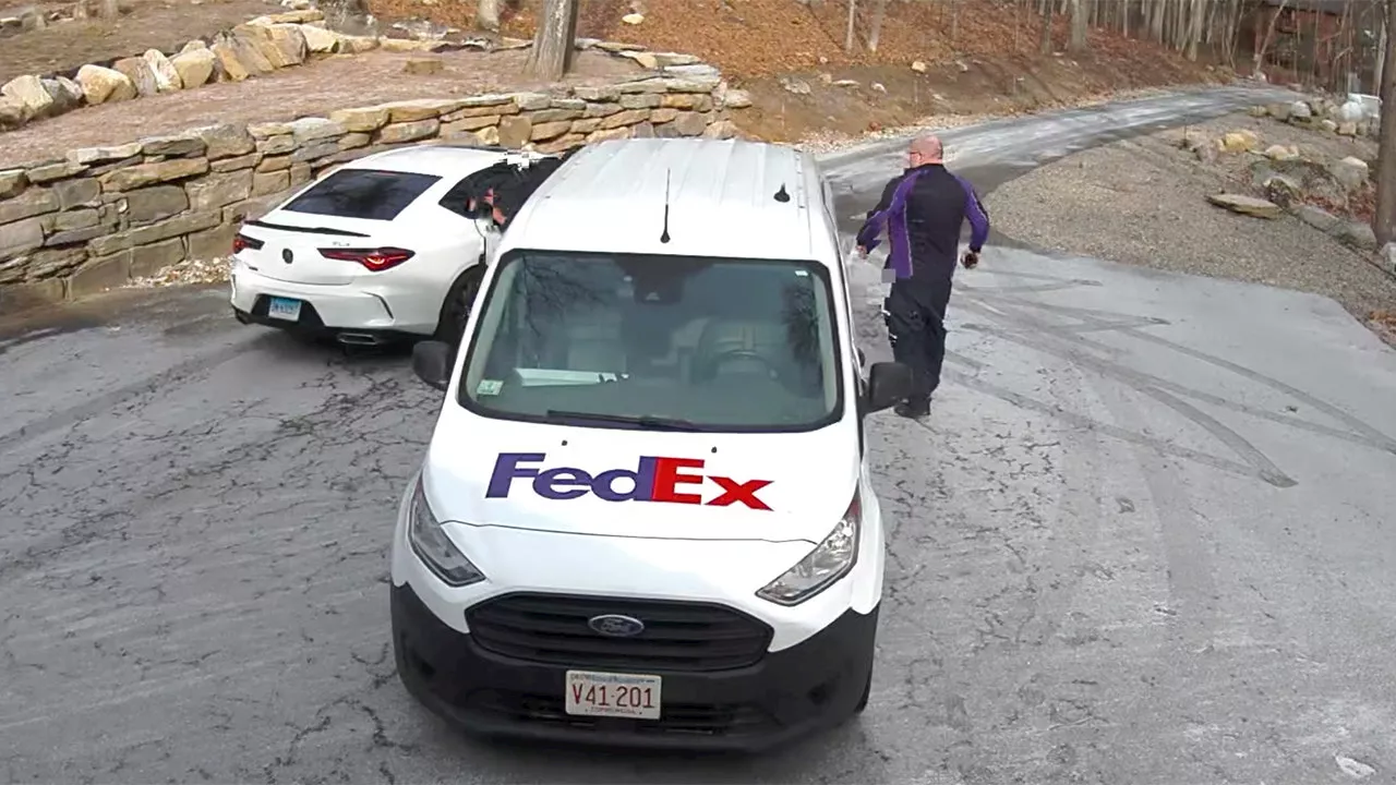 FedEx Driver Robbed at Gunpoint in Massachusetts