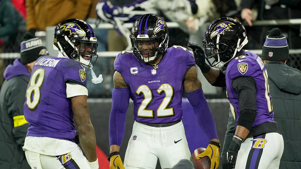 Ravens Run Past Steelers in Dominant Playoff Victory