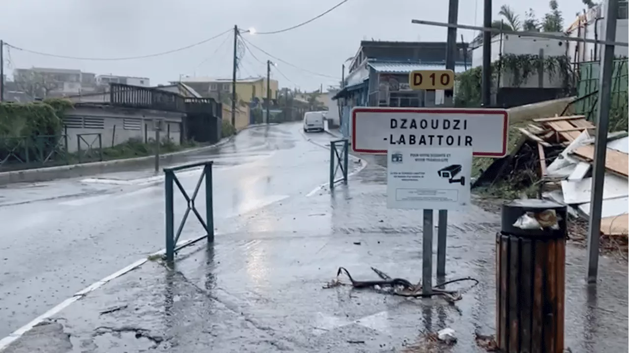 EN IMAGES. Tempête Dikeledi à Mayotte : l'archipel de nouveau touché, un mois après le passage du cyclone Chid