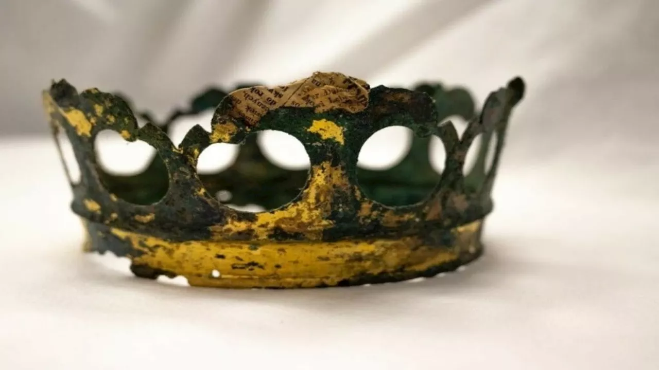 15th century royal treasure lost since WWII recovered from Lithuanian cathedral