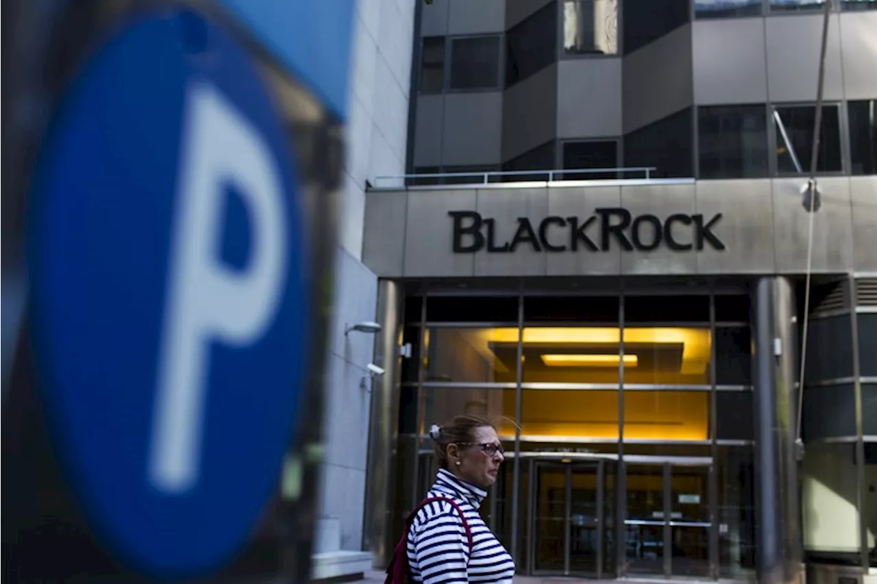 Bank regulator gives BlackRock new deadline on bank stakes, Bloomberg reports