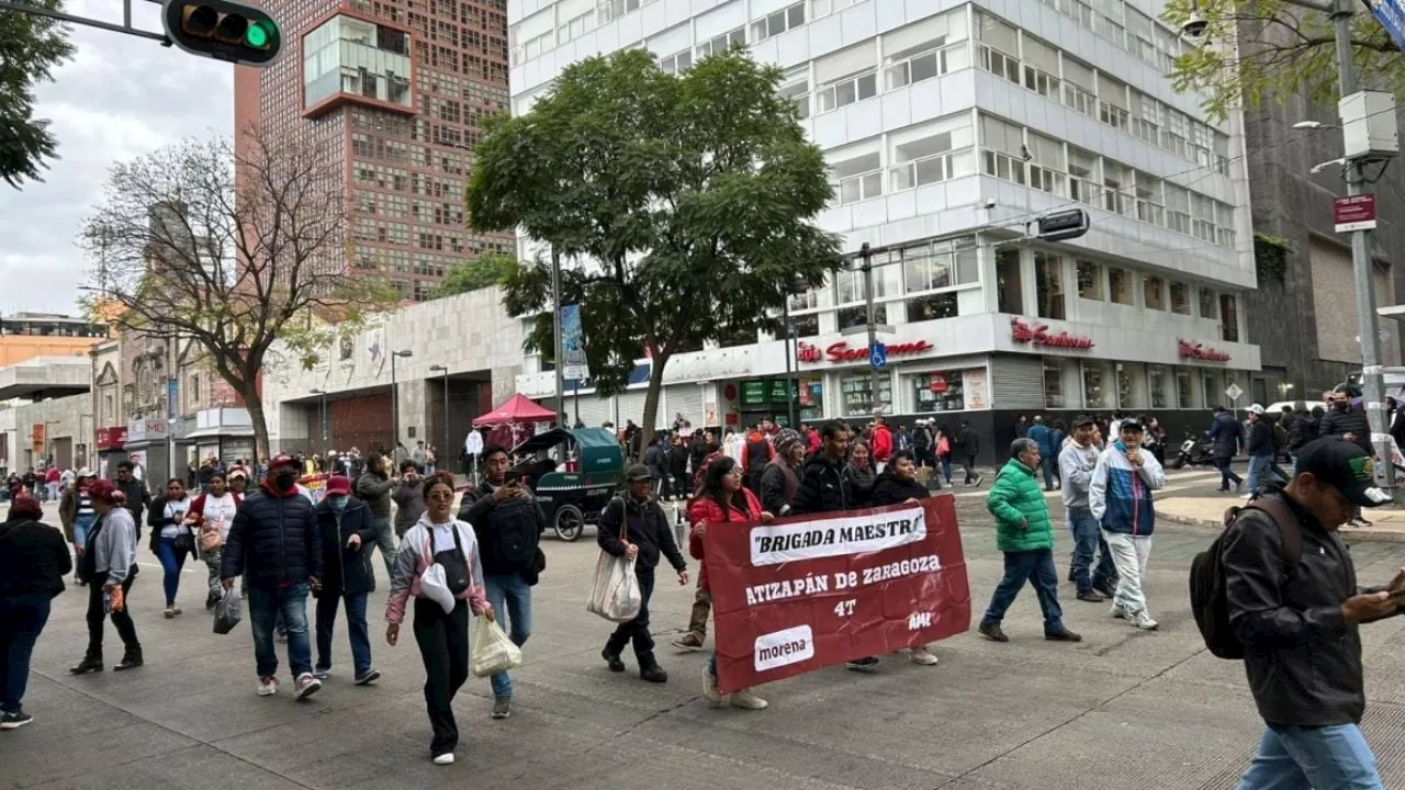 “Invitados” al informe de Sheinbaum, con pan, jugos y refrescos, no dinero